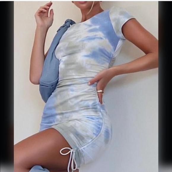 White Fox Boutique Dresses & Skirts - Tie Dye Ruched Dress